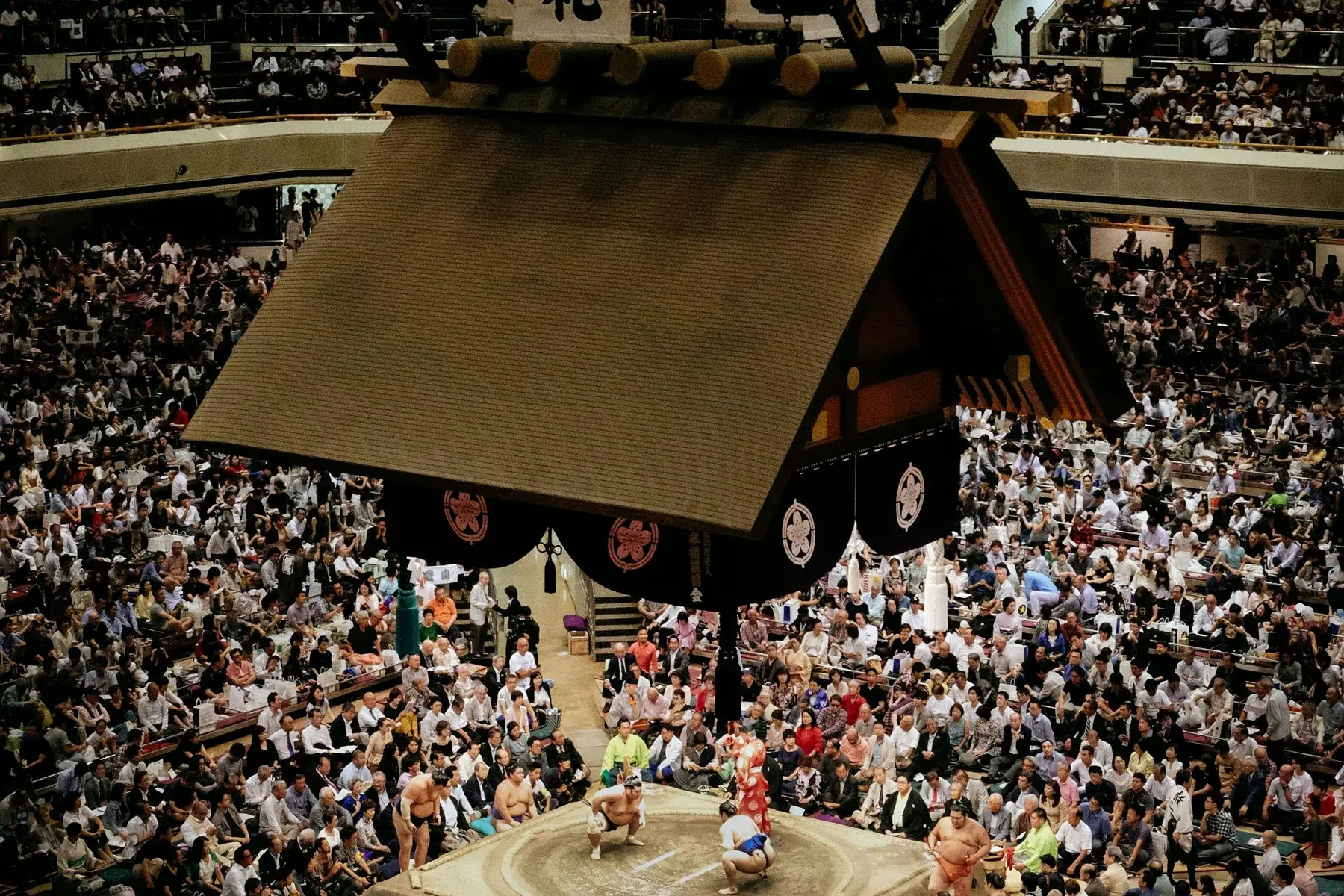 A Grand Sumo tournament underway at Ryogoku Kokugikan